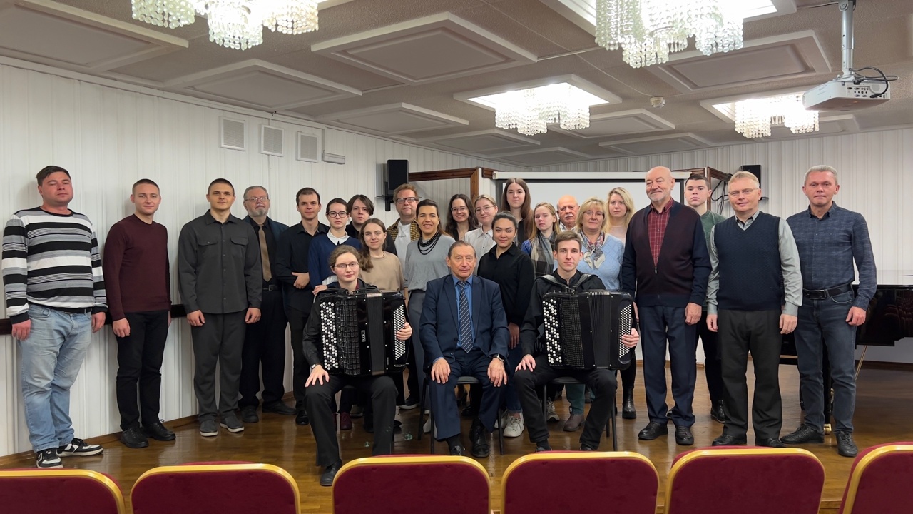 студенты кафедры оркестровых народных инструментов принимали участие в мастер-классах