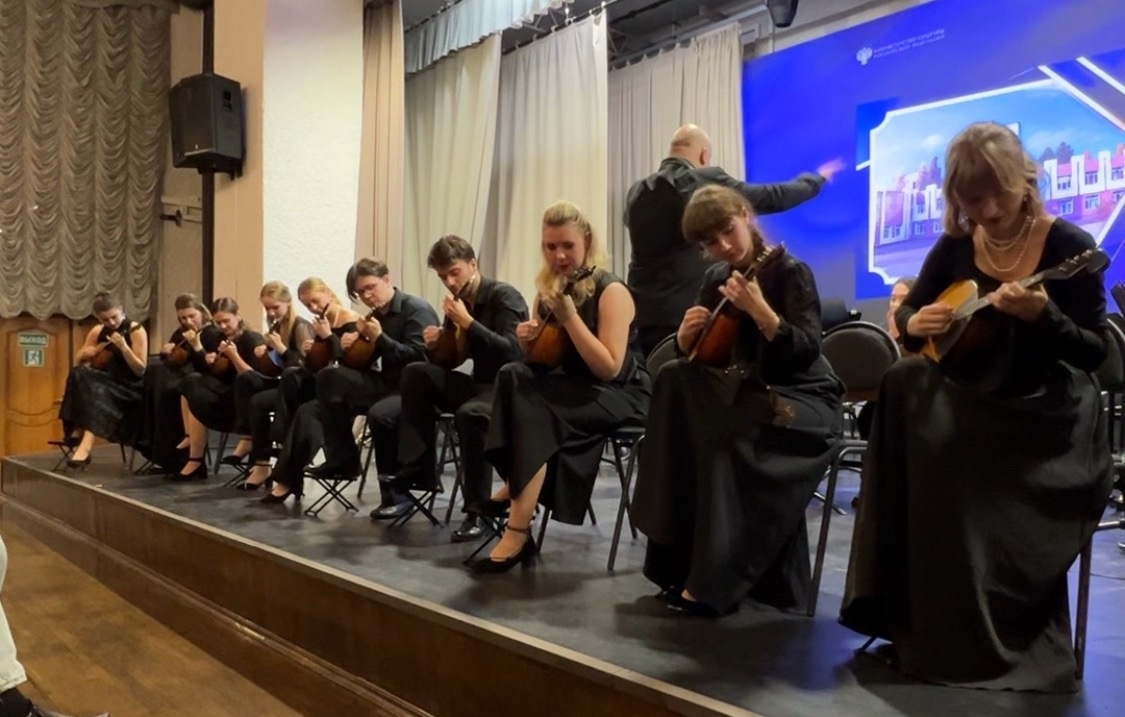 Состоялся праздничный концерт