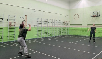 на кафедре оркестровых народных инструментов состоялось яркое и захватывающее соревнование по бадминтону