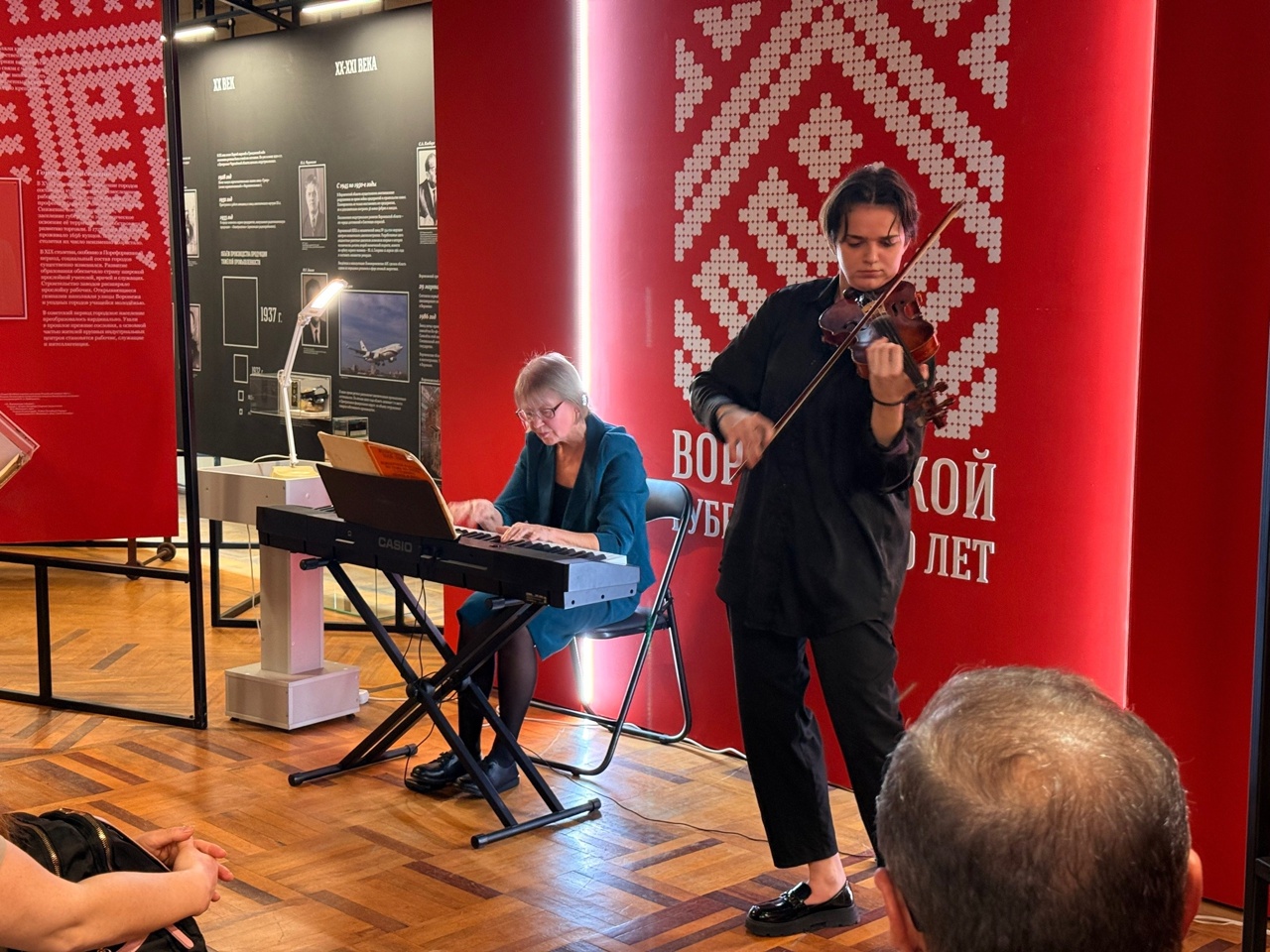 студенты кафедры оркестровых инструментов ВГИИ приняли участие в ежегодной акции «Ночь искусств - 2025»