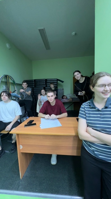 на кафедре оркестровых народных инструментов состоялось яркое и захватывающее соревнование по бадминтону