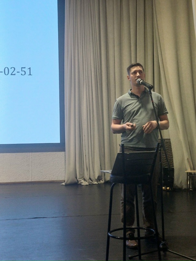 В институте прошла встреча-беседа с педагогом психологом.  11 ноября в Воронежском государственном институте искусств прошла встреча-беседа обучающихся и сотрудников с педагогом-психологом Олейниченко М.С. на тему «Психологическое здоровье человека в современном обществе». Педагог-психолог рассказал о 16 признаках психологического здоровья человека. Отдельное внимание он уделил знакомству со студентами-первокурсниками, с которыми обсудил тему психологического взросления.