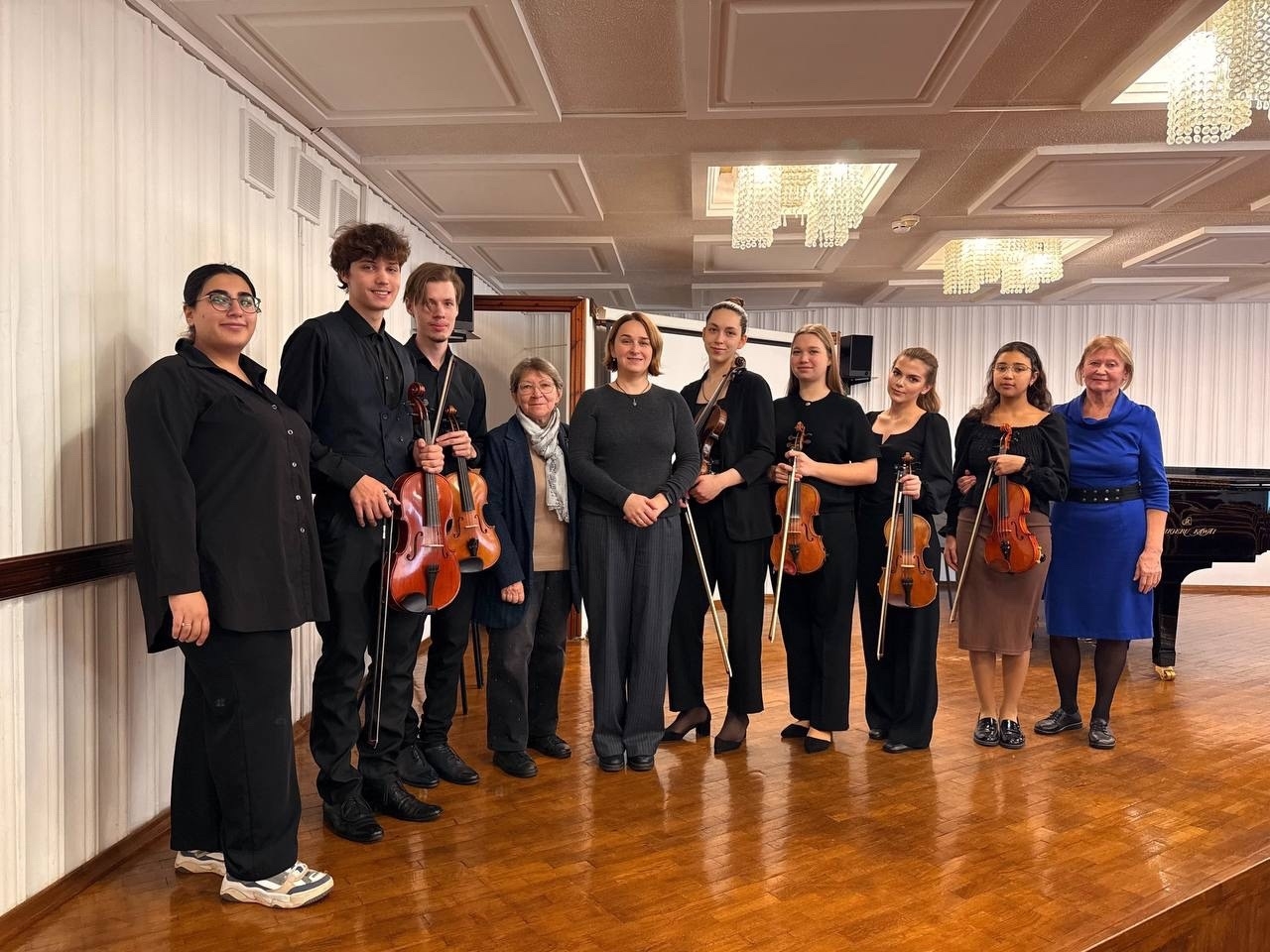 студенты кафедры оркестровых инструментов выступили в малом зале ВГИИ на концерте, посвященном 185-летию со дня рождения П.И. Чайковского