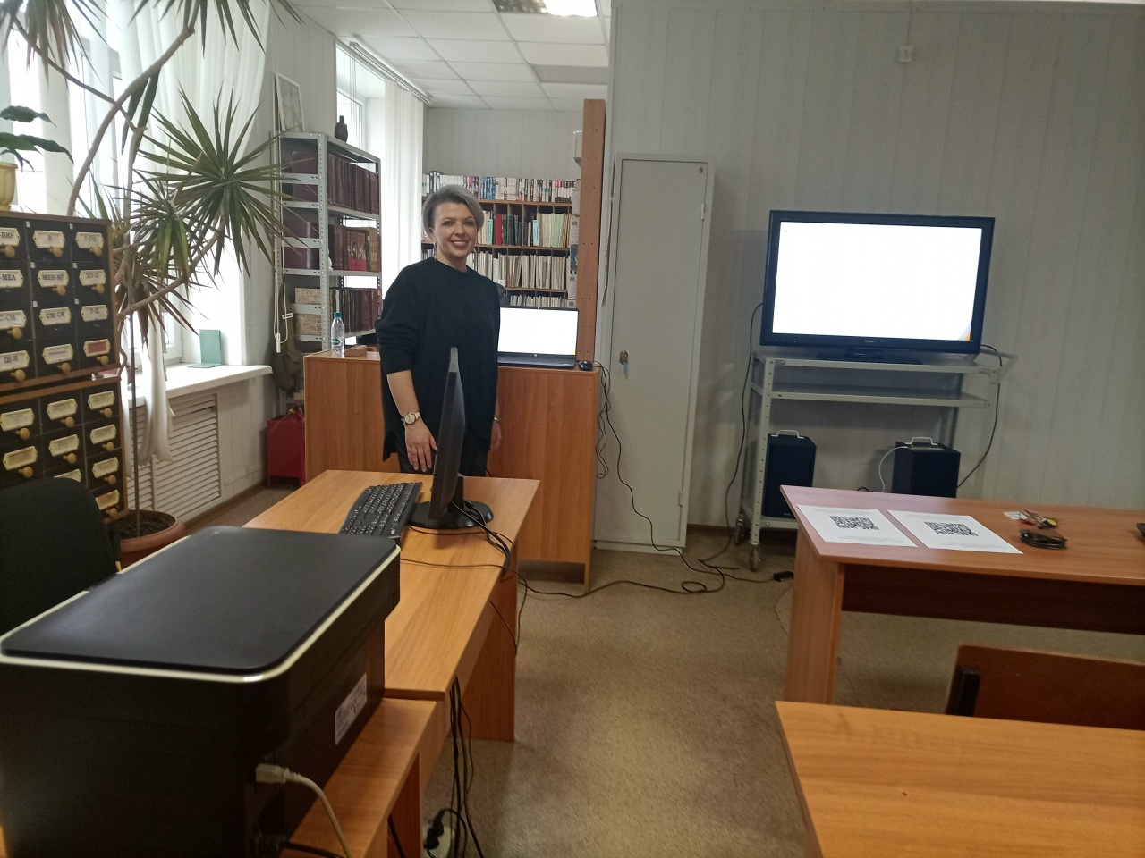 состоялся открытый семинар «Контент, сервисы, данные: как облегчить работу преподавателя» от Образовательной платформы «Юрайт» с сотрудниками библиотеки и преподавателями