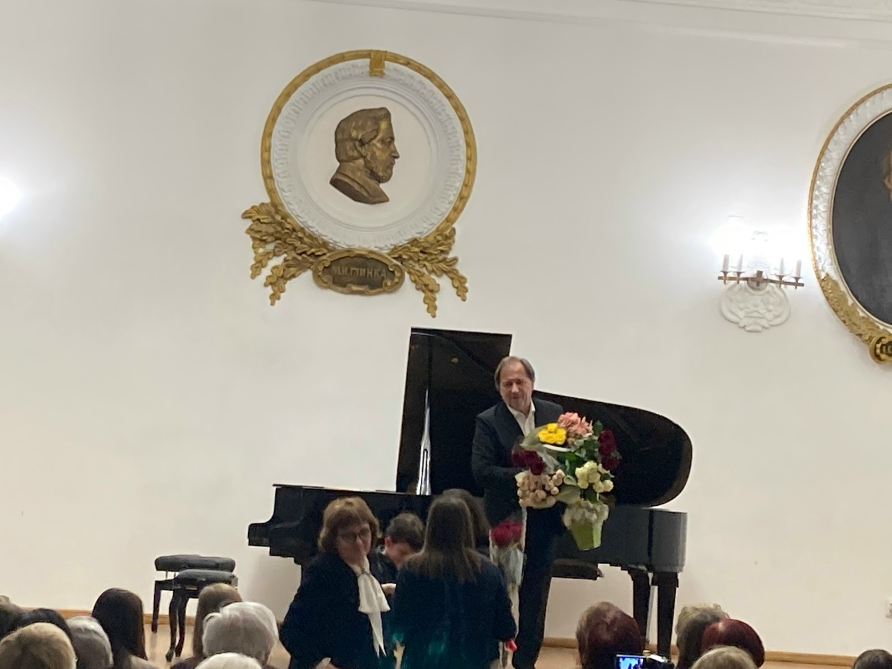 в зале музыкального колледжа им. Ростроповичей