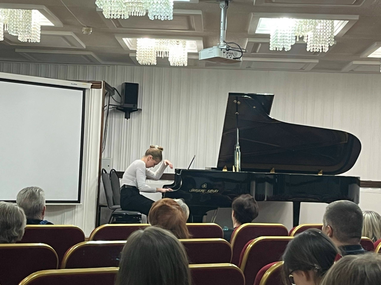 состоялся концерт класса профессора С. И. Семенковой.