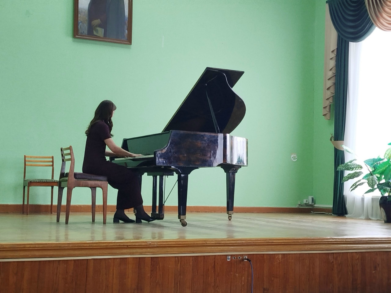 прошёл концерт кафедры педагогики, методики и ОКФ и кафедры специального фортепиано.