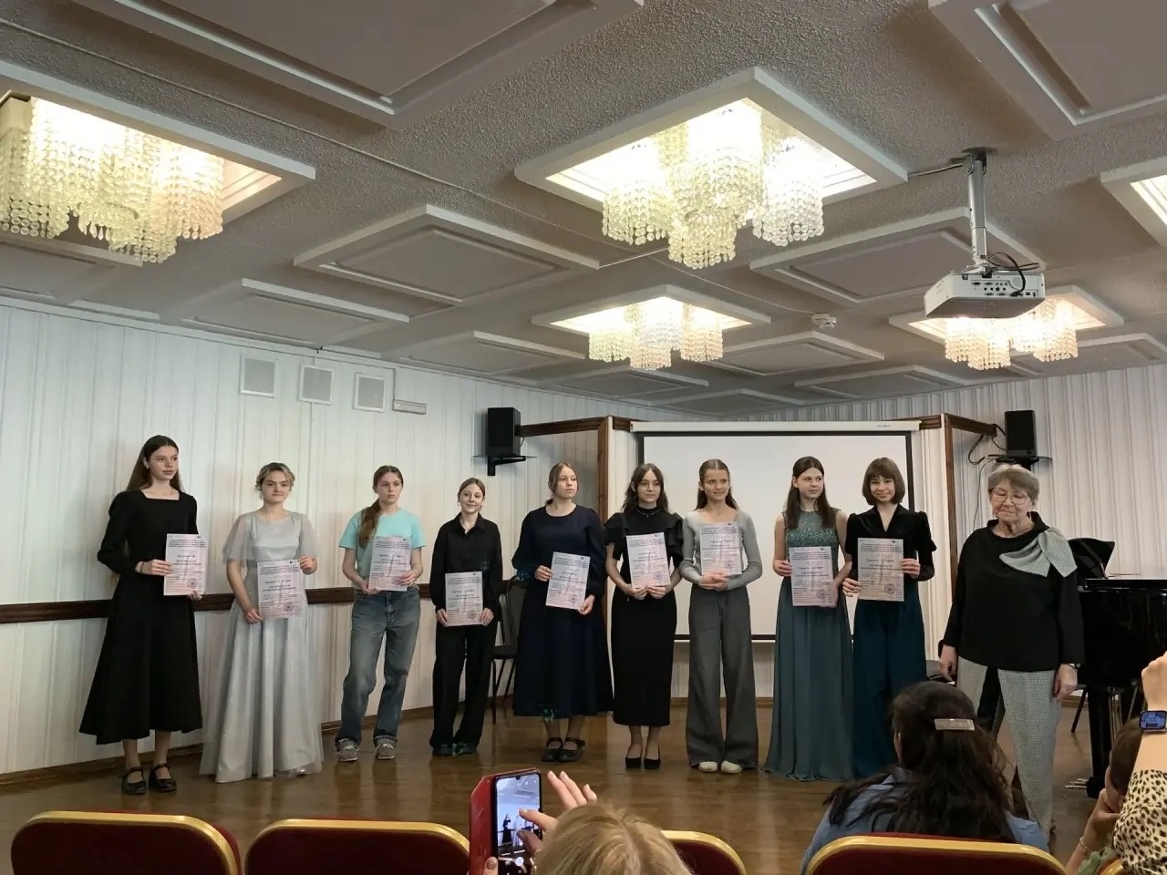 прошел II очный тур прослушиваний IV Всероссийского конкурса исполнительского мастерства на струнно-смычковых инструментах