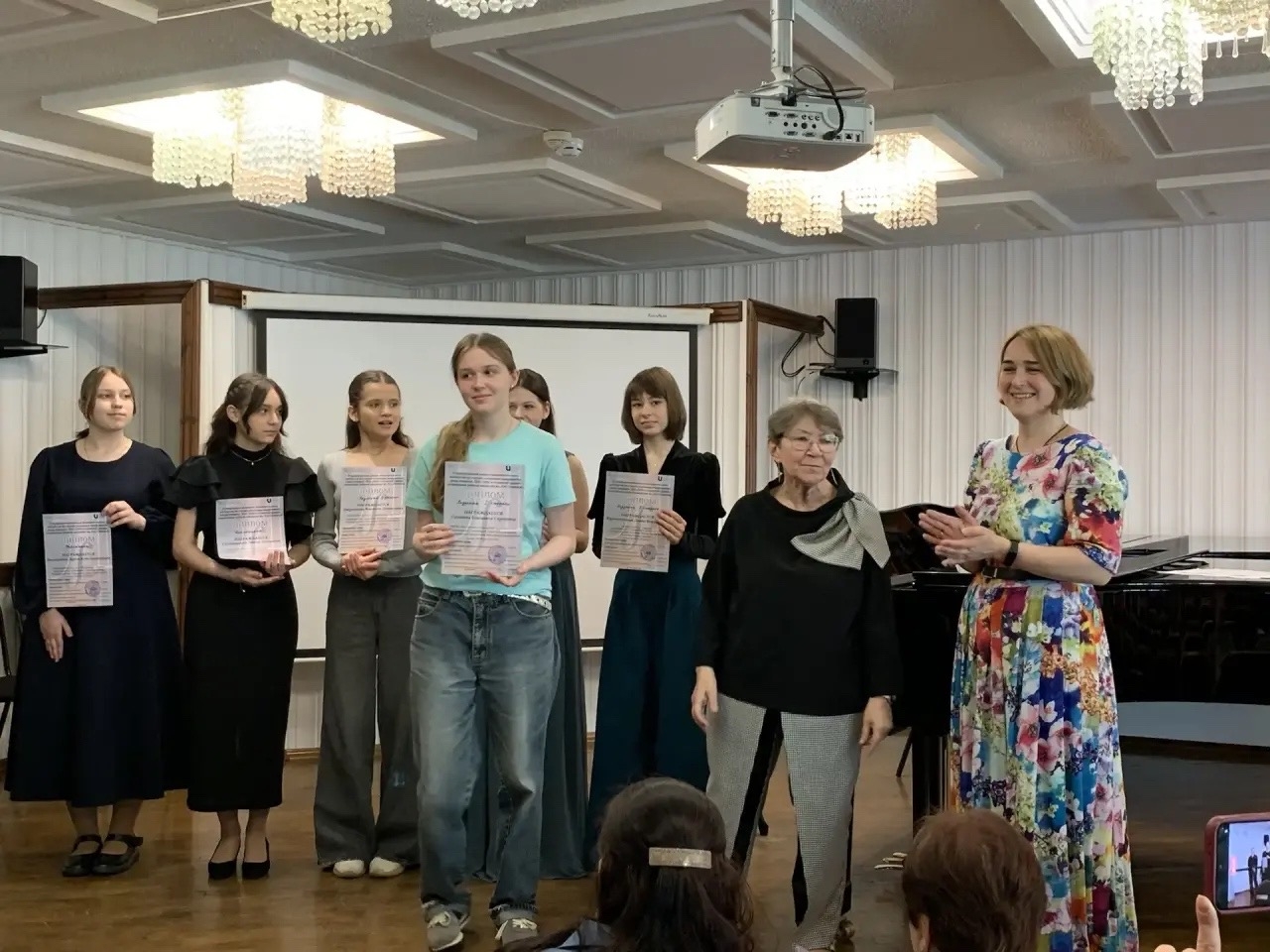 прошел II очный тур прослушиваний IV Всероссийского конкурса исполнительского мастерства на струнно-смычковых инструментах