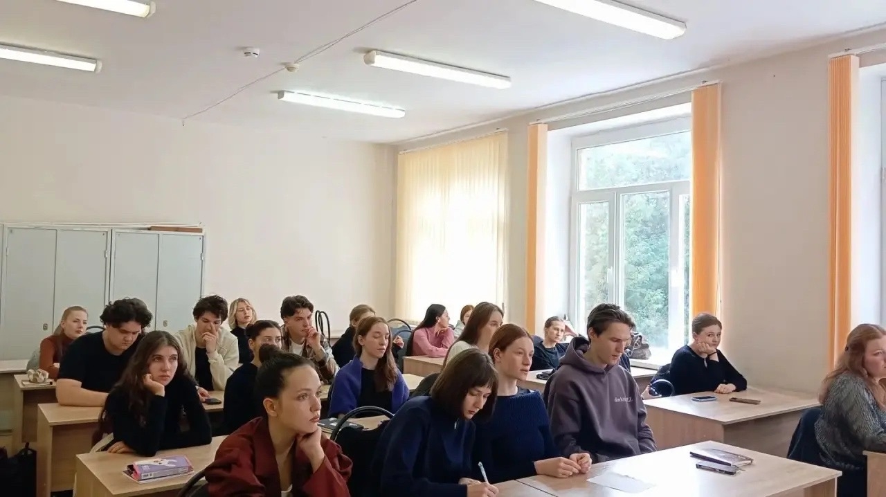 Профилактическая лекция по информационно-коммуникационной безопасности