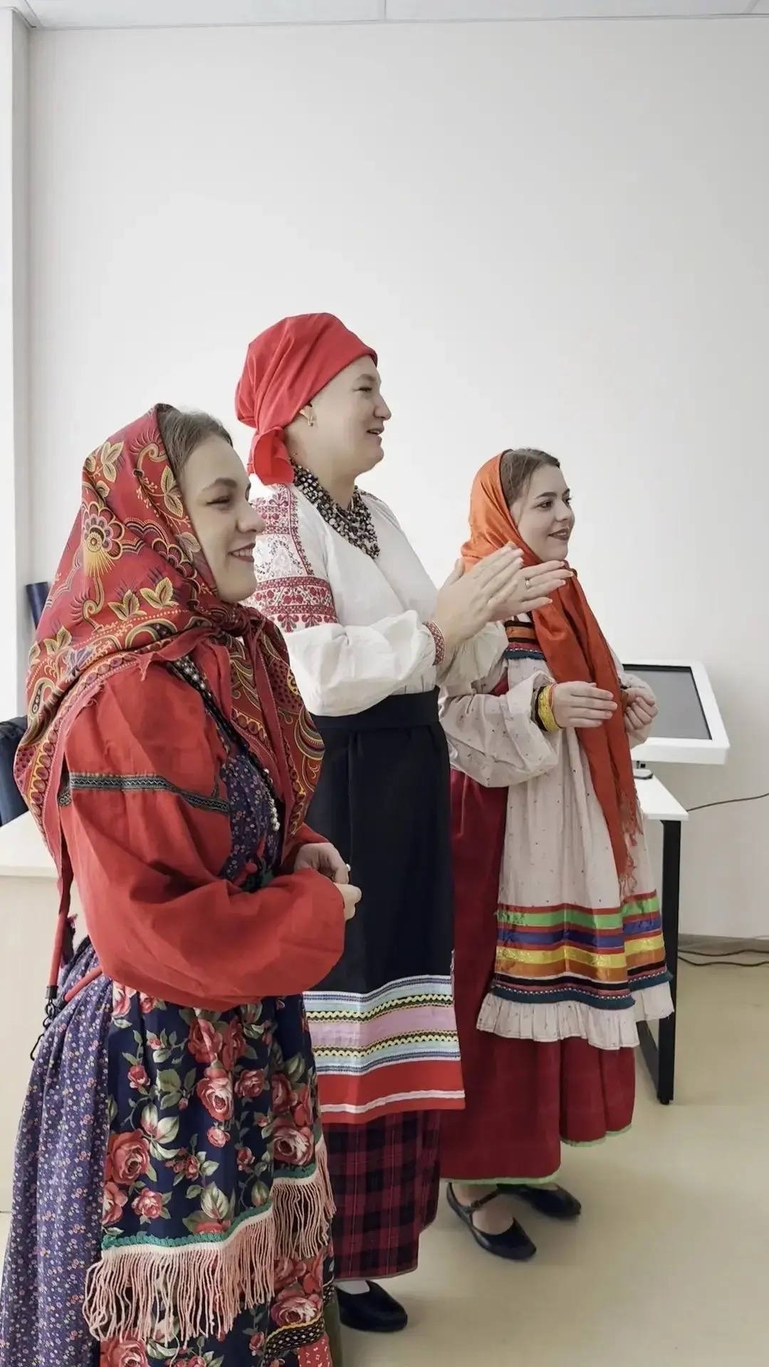 студентки 4 курса кафедры этномузыкологии) провели культурно-просветительскую акцию «Обряды календарного цикла» для школьников